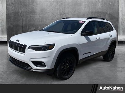 Certified 2023 Jeep Cherokee Altitude Lux