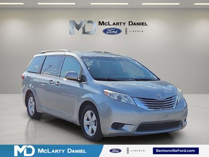 Used 2016 Toyota Sienna LE