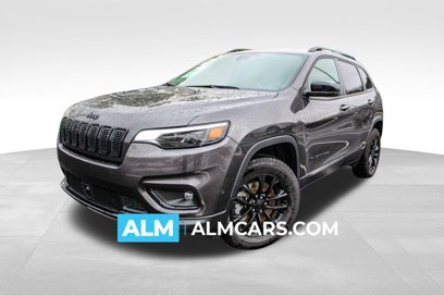 Used 2023 Jeep Cherokee Altitude Lux