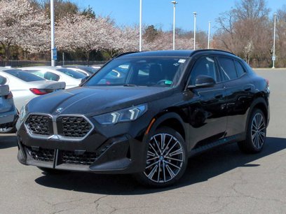 New 2025 BMW X2 xDrive28i w/ Convenience Package
