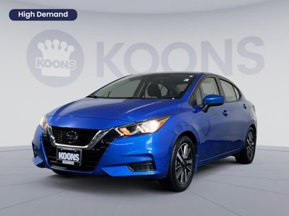 Used 2022 Nissan Versa SV w/ Trunk Package