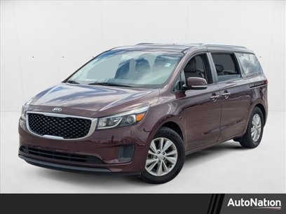 Used 2017 Kia Sedona LX w/ LX Essentials Premium Package