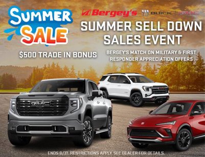 New 2025 GMC Yukon XL Denali w/ Sun & Power Step Package