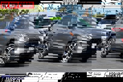Certified 2022 Ford Escape SE w/ SE Sport Appearance Package