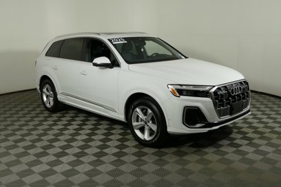 Used 2025 Audi Q7 2.0T Premium