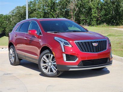 New 2025 Cadillac XT5 Premium Luxury w/ Technology Package