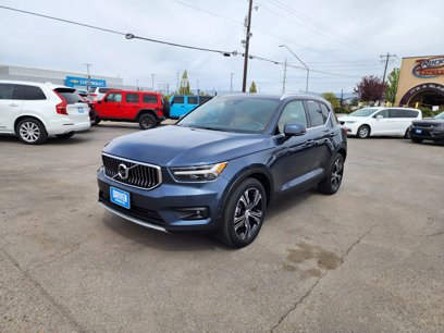Used 2020 Volvo XC40 T5 Inscription w/ Protection Package