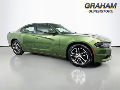 Used 2019 Dodge Charger SXT w/ Cold Weather Package