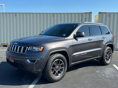 Used 2019 Jeep Grand Cherokee Laredo
