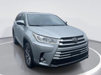 Used 2019 Toyota Highlander XLE