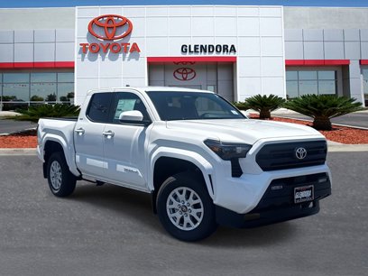 New 2025 Toyota Tacoma SR5