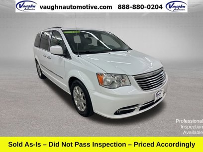 Used 2016 Chrysler Town & Country Touring w/ Driver Convenience Group