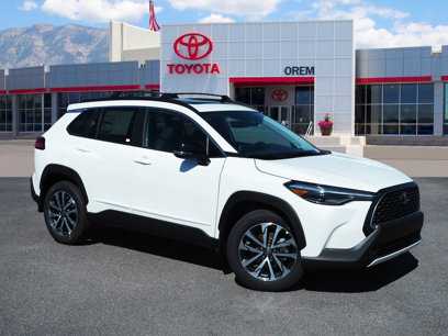 New 2025 Toyota Corolla Cross XLE w/ Convenience Package