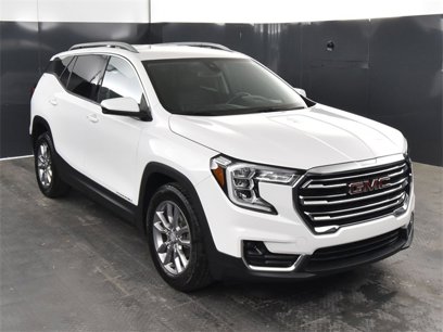 Used 2022 GMC Terrain SLT w/ Infotainment Package II