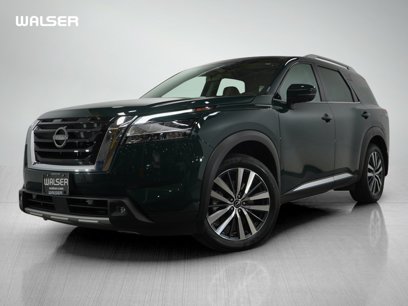 Used 2022 Nissan Pathfinder Platinum w/ Cargo Package
