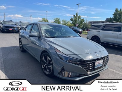 Used 2023 Hyundai Elantra Limited w/ Cargo Package