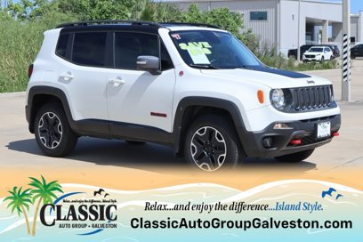 Used 2017 Jeep Renegade Trailhawk w/ Premium Trailhawk Package