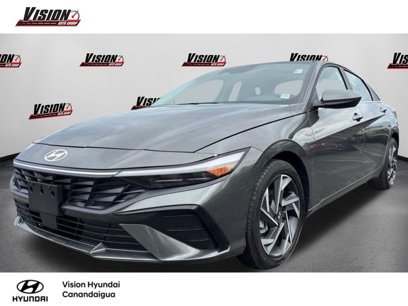 Certified 2024 Hyundai Elantra SEL w/ Convenience Package