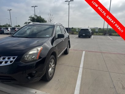 Used 2015 Nissan Rogue S w/ Convenience Package