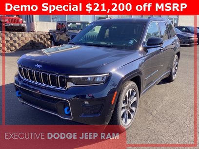 New 2023 Jeep Grand Cherokee Overland w/ Advanced Protech Group III