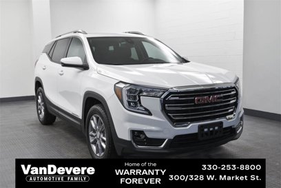 Used 2024 GMC Terrain SLT