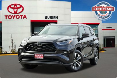 Used 2022 Toyota Highlander XLE