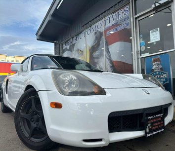 Used 2000 Toyota MR2