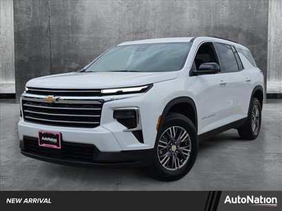 New 2025 Chevrolet Traverse LT w/ Driver Confidence Package