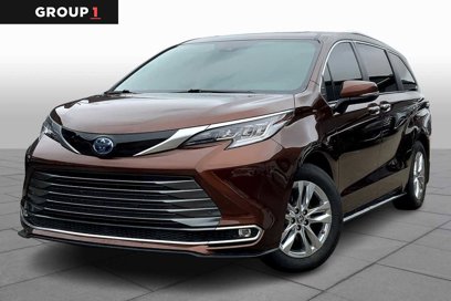 Used 2022 Toyota Sienna Limited