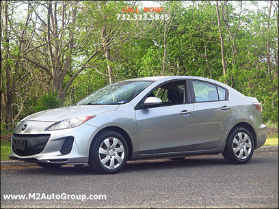 Used 2013 MAZDA MAZDA3 i SV
