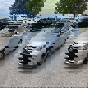 Used 2016 Toyota Camry LE