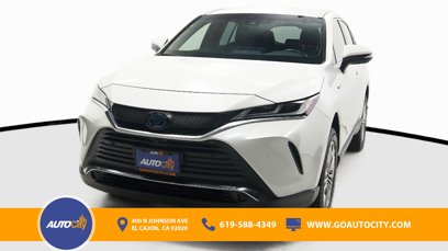 Used 2021 Toyota Venza Limited w/ Carpet Mat Package (TMS)