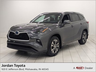 Used 2023 Toyota Highlander XLE