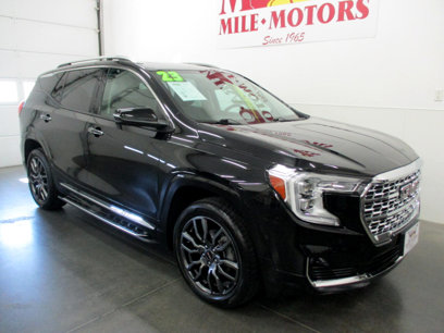 Used 2023 GMC Terrain Denali