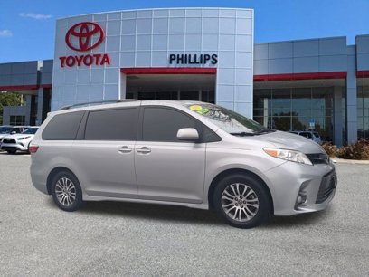 Used 2019 Toyota Sienna XLE Premium