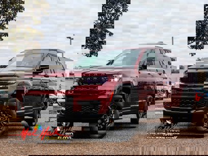 New 2025 Jeep Grand Cherokee L Laredo