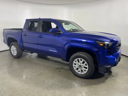 New 2025 Toyota Tacoma SR5