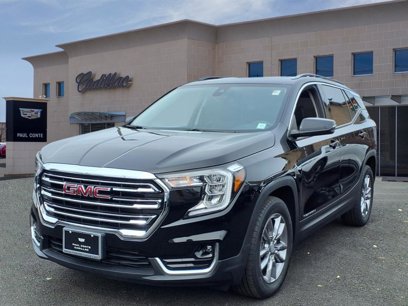Used 2022 GMC Terrain SLT w/ Infotainment Package II