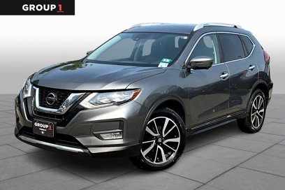 Used 2018 Nissan Rogue SL w/ Premium Package