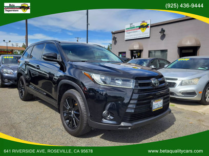 Used 2019 Toyota Highlander SE