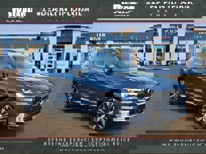 Used 2022 Volvo XC60 B6 Inscription w/ Advanced Package