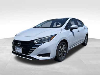 New 2025 Nissan Versa SV w/ Trunk Package