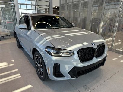 New 2025 BMW X4 xDrive30i w/ Premium Package