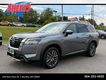 Used 2023 Nissan Pathfinder SL w/ SL Premium Package