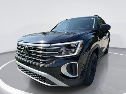 New 2025 Volkswagen Atlas Peak Edition SE