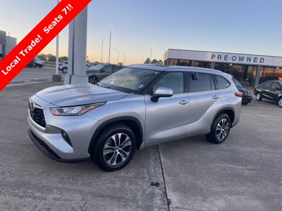 Used 2020 Toyota Highlander XLE