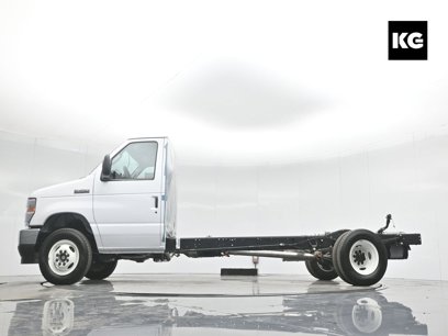 New 2025 Ford E-450 and Econoline 450 Super Duty w/ Power Equipment Group