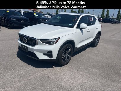 Certified 2025 Volvo XC40 B5 Core