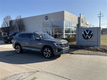New 2025 Volkswagen Atlas SEL Premium R-Line