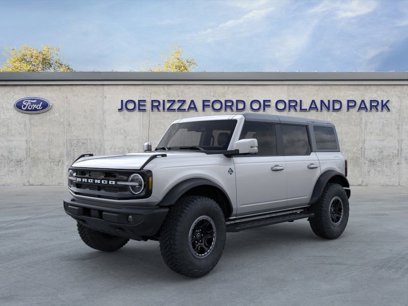 New 2024 Ford Bronco Outer Banks w/ Sasquatch Package